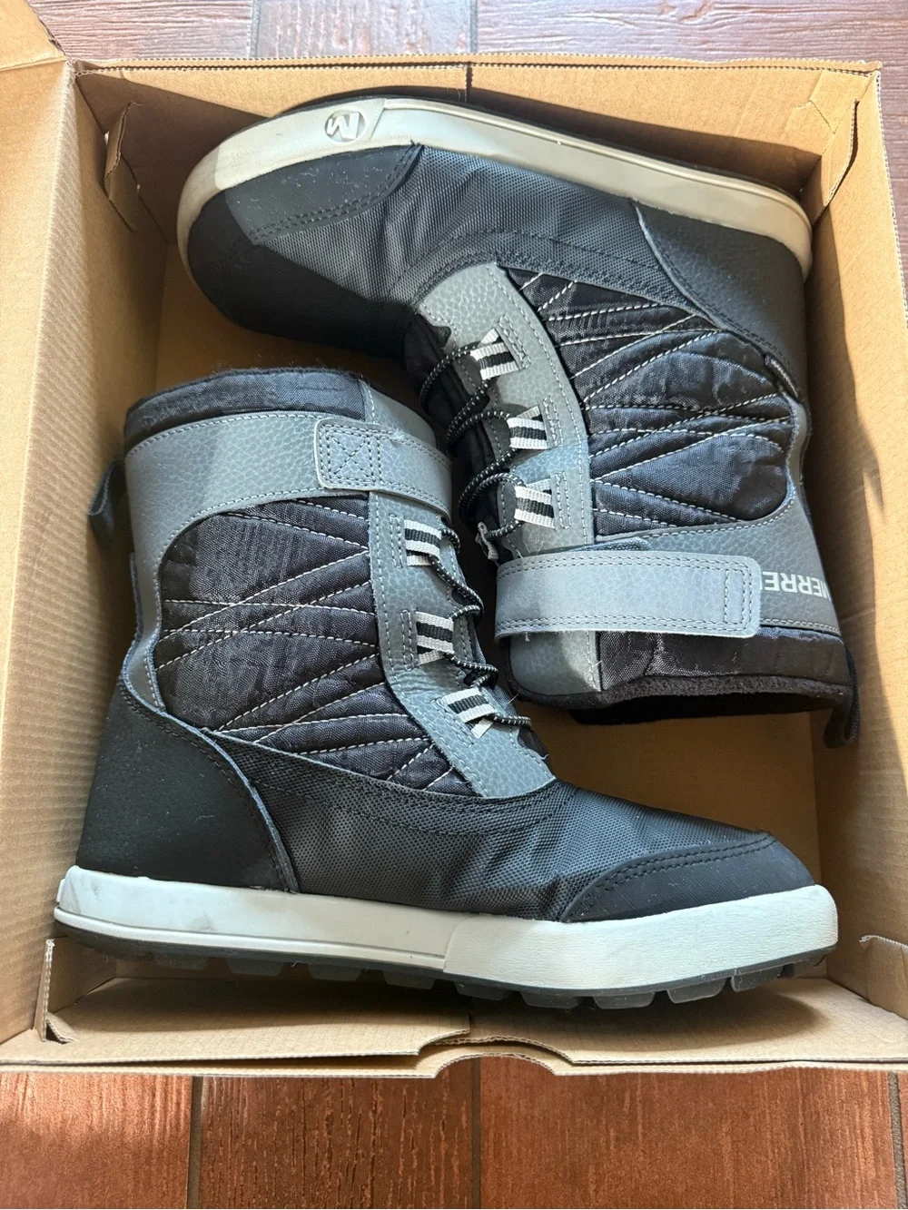 Merrell Youth Black/Gray Winter Boots Snow Storm 2.0 Size 3